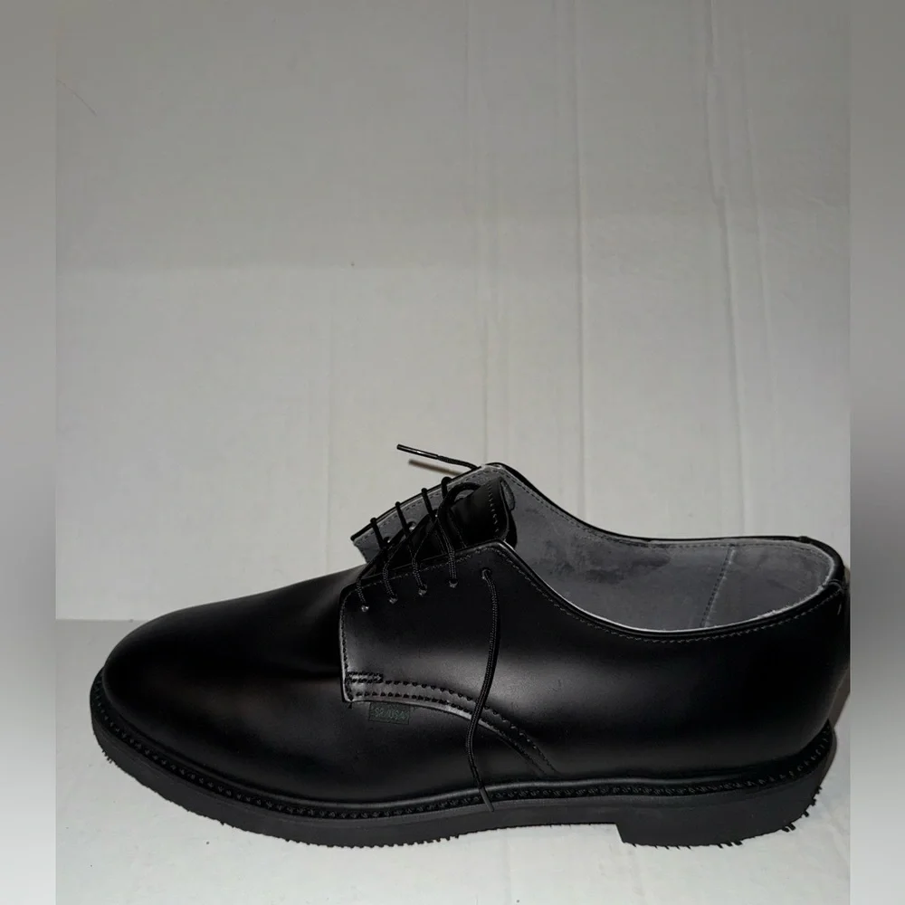 Thorogood 834-6130 Black Leather Oxford Shoes Postal Certified Mens Size 8.